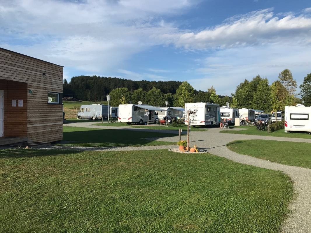 Steirisches Ölspur Camping — Campingplats in Eibiswald