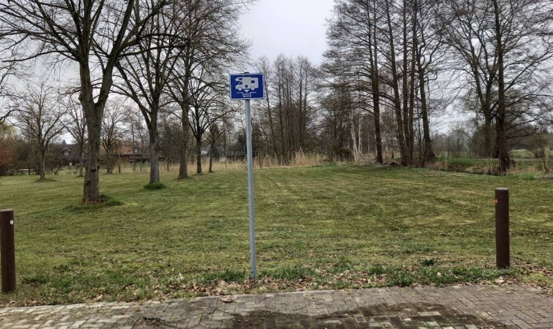 Strandbad Flotwedel — Sp. parking dla kamperów in Wienhausen