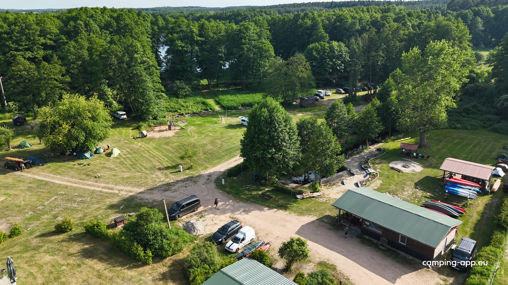 Kanufarm am Heegesee — Campingplats in Wustrow