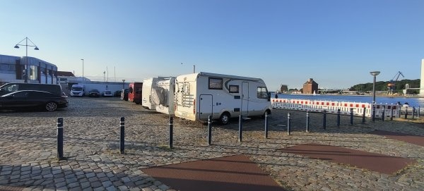 Parkplatz Phänomenta — Public Parking in Flensburg