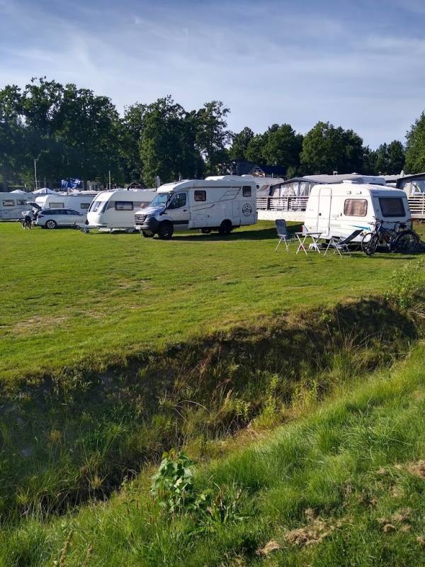 Sundsörns Camping — Kamp yeri in Sundsören