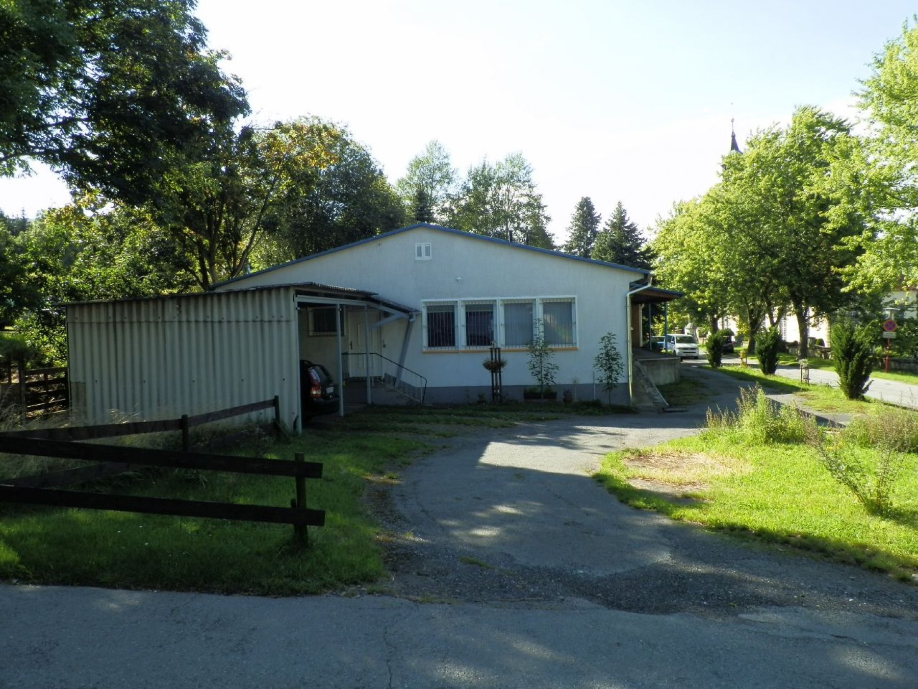Platz Landrock — På privateiendom in Waltersdorf