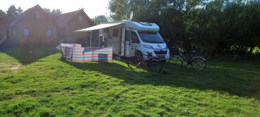 Słoneczny Camping, Sunny Camping — Kamp yeri in Vitte