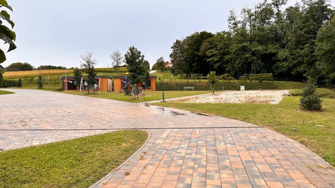 Wine Camp — Vineri in Jurovčak