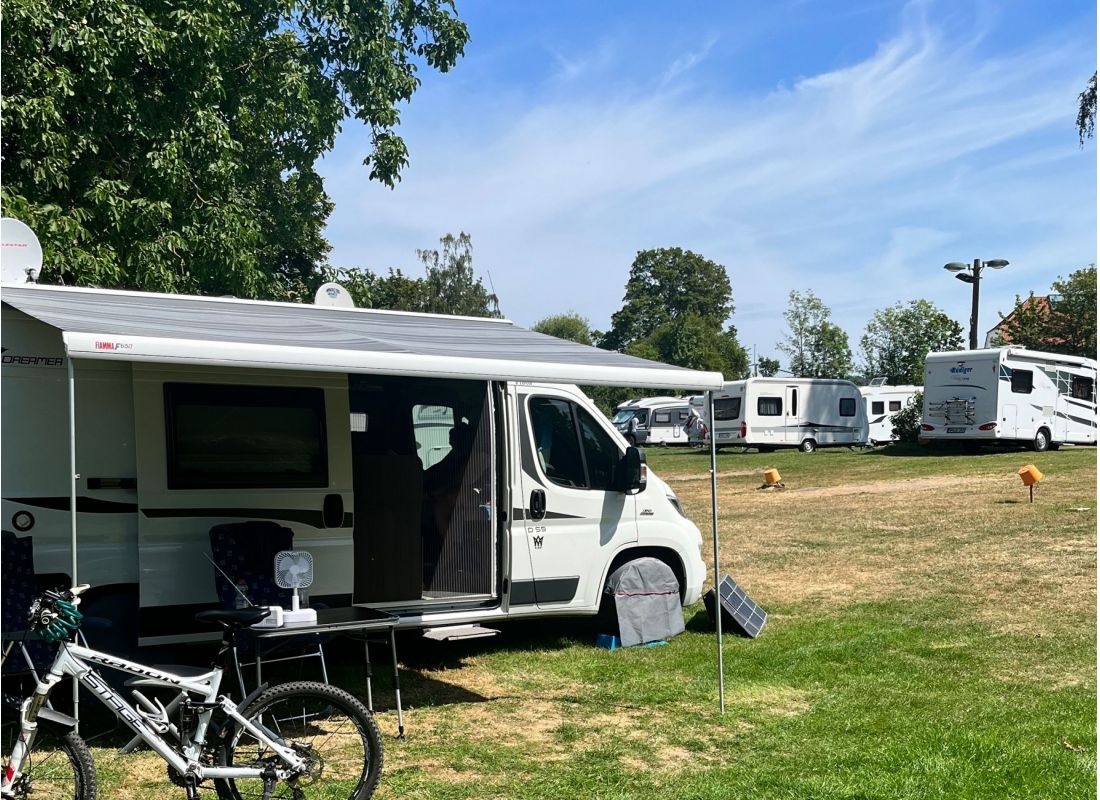 Kanu Club Hameln — Aire camping car in Hameln