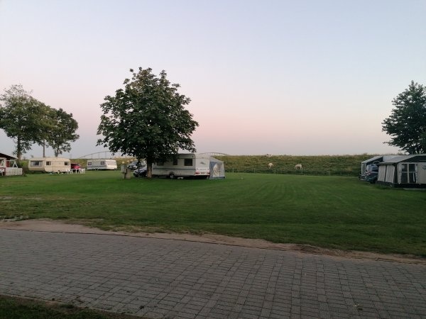 Eider & Treeneplatz Nordfriesland — 露营地 in Friedrichstadt