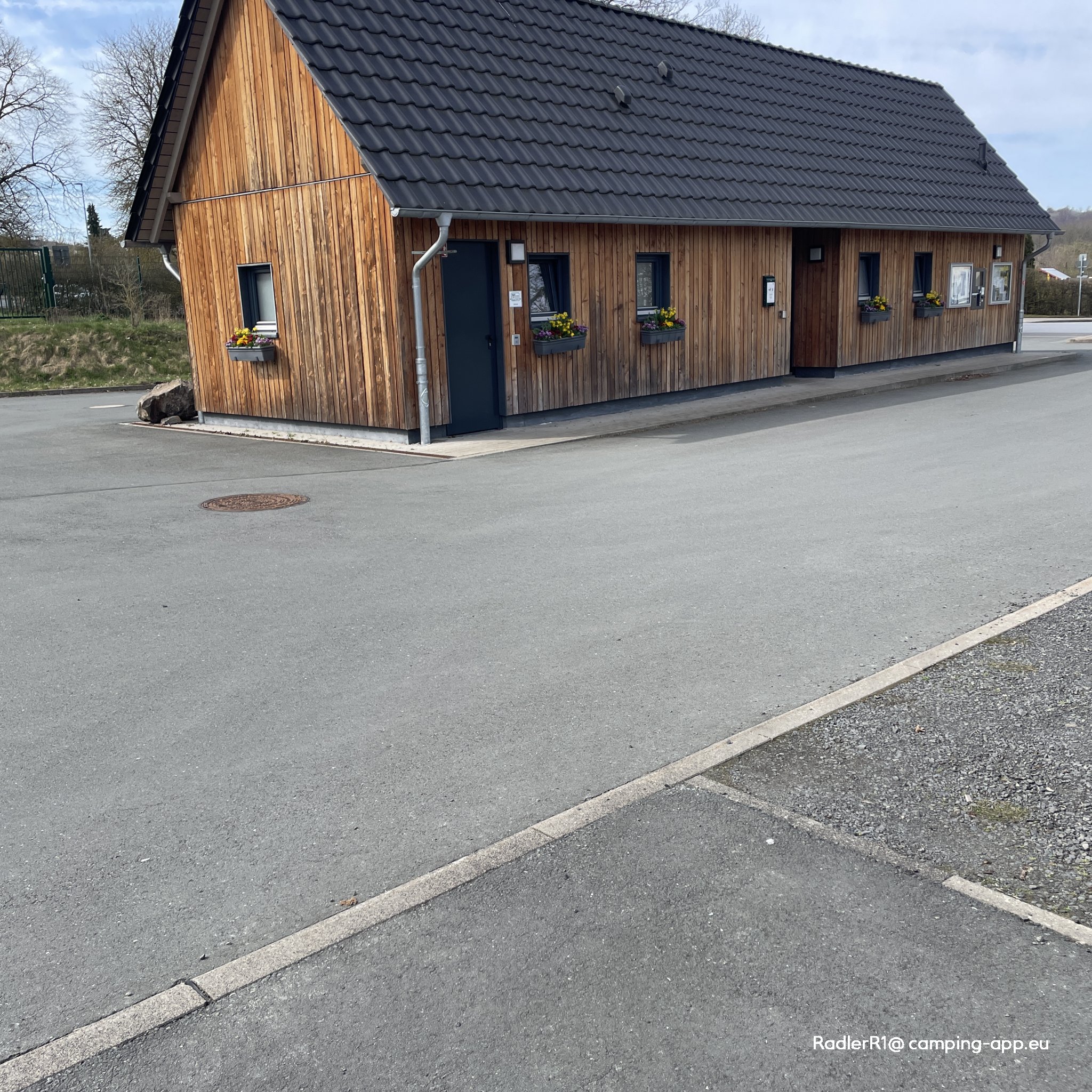Wohnmobilhafen Korbach — Foto 2