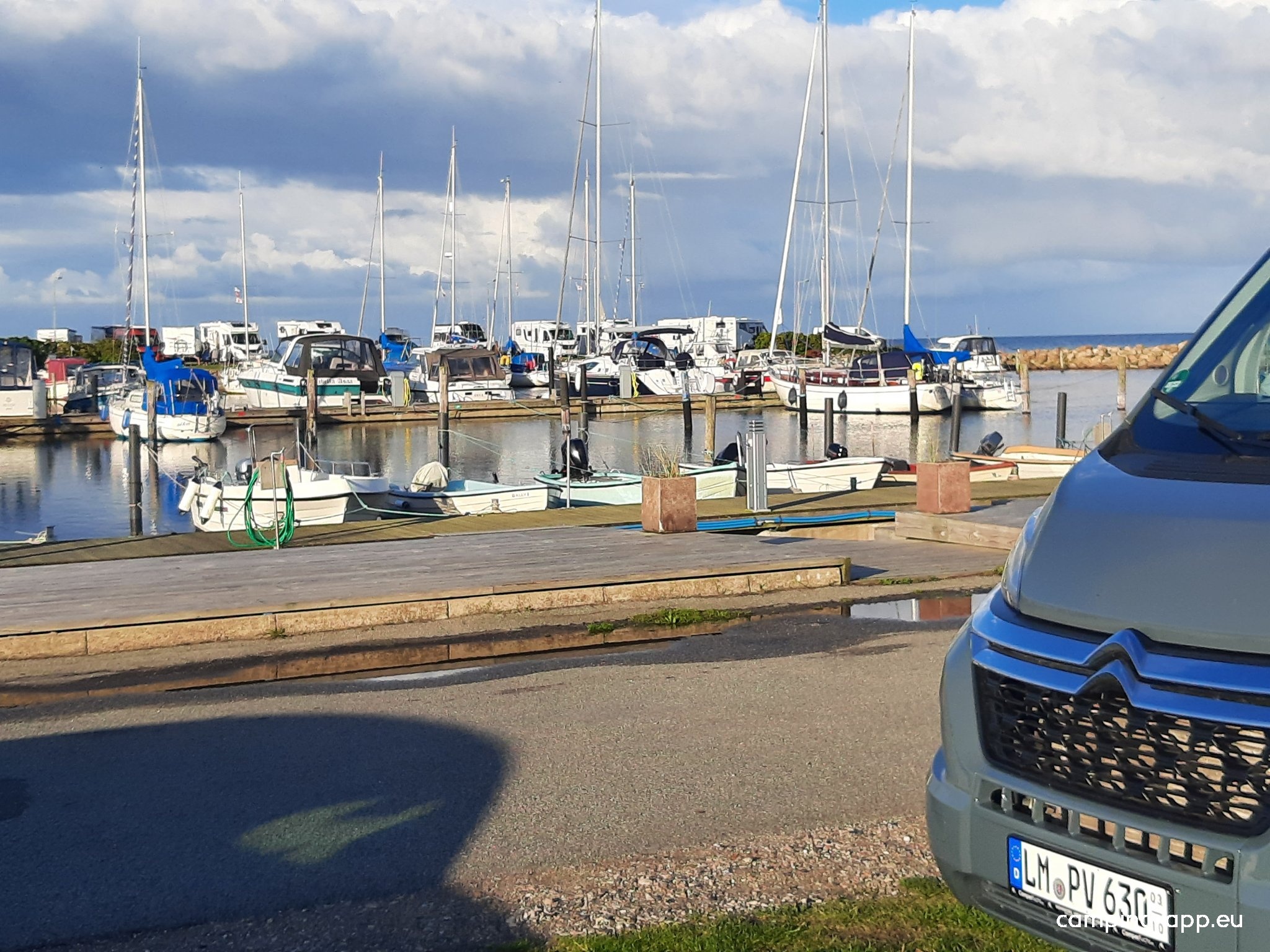 Stellplatz Asaa Havn — Camperplaats in Brønderslev Municipality