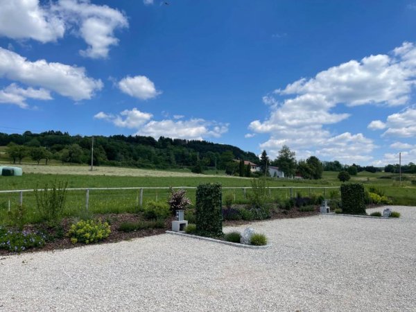 Wohnmobilstellplatz Trailfingen-Gruorn — Fotoğraf 4