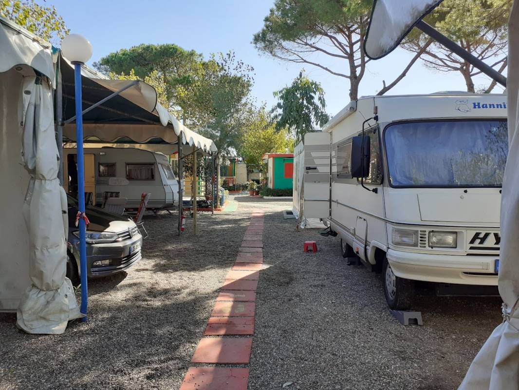 Camping Village Internazionale — Kemping in Lido di Metaponto