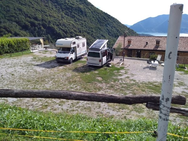 Area Sosta Madonna della Rota — Campervan Site in Marone