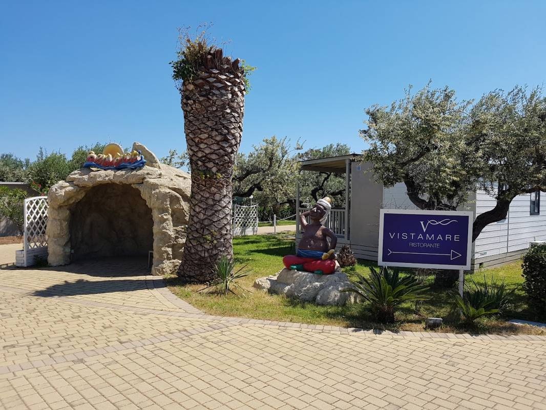 Grotta del Saraceno Camping Village — 露营地 in Vasto