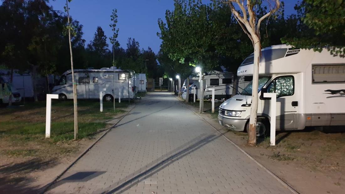 Camping Residence Il Pioppeto — Camping in Vasto Marina