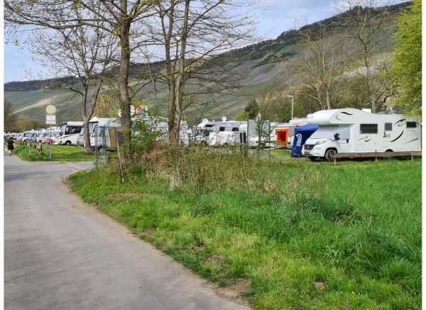 Stellplatz an der Wohnmobil- und Freizeitanlage Sun-Park Graach / Mosel — Fotografie 5