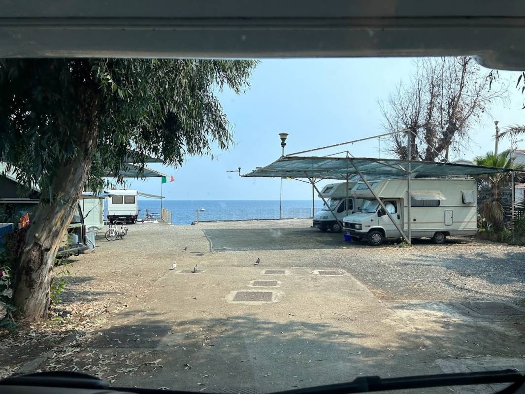Camping Jonio — Camping in Ognina