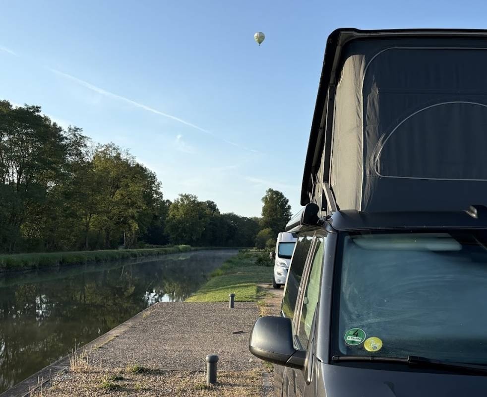 Chassenard — Sp. parking dla kamperów in Chassenard