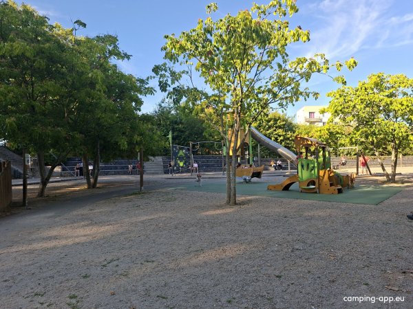 Aire de Camping Car — Photo 4