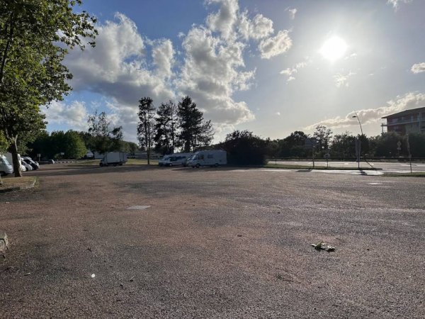 Aire de Camping Car — Photo 2