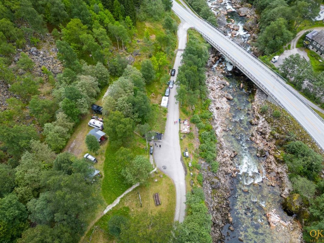 Hemre Camping — Campingplads in Aurland