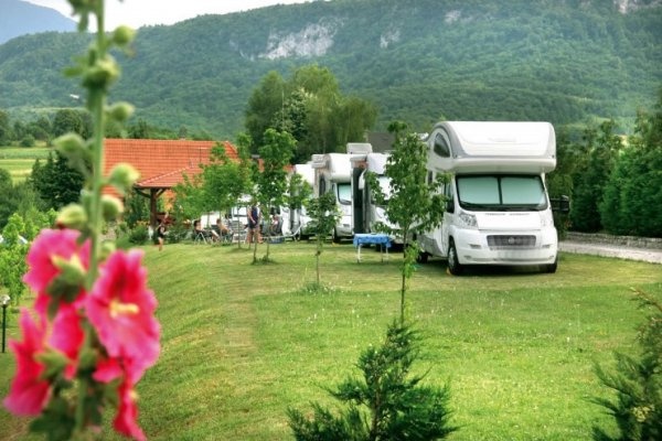 Camping Una RC Kiro Rafting — Camping Site in Golubić