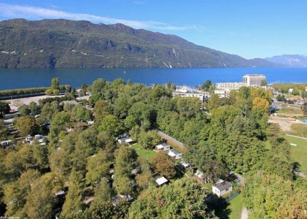 Camping International du Sierroz — Cámping in Aix-les-Bains