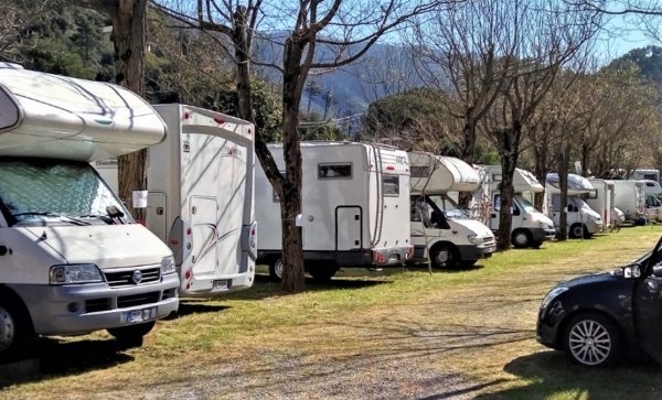 Camping Albero d'Oro — Camping in Levanto