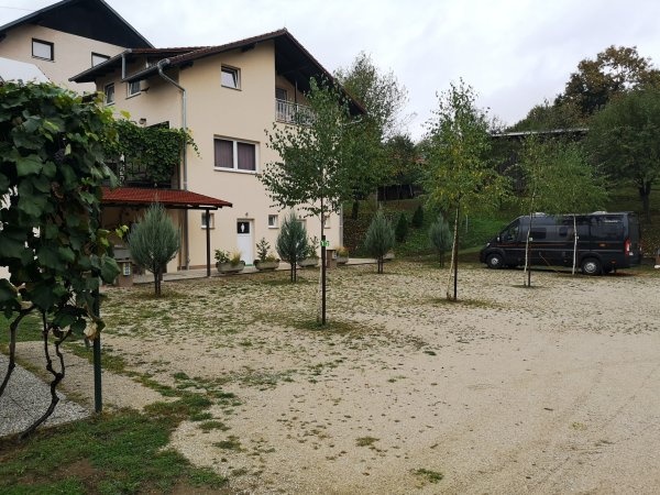 Kamp Puškarić — Ställplats in Slunj