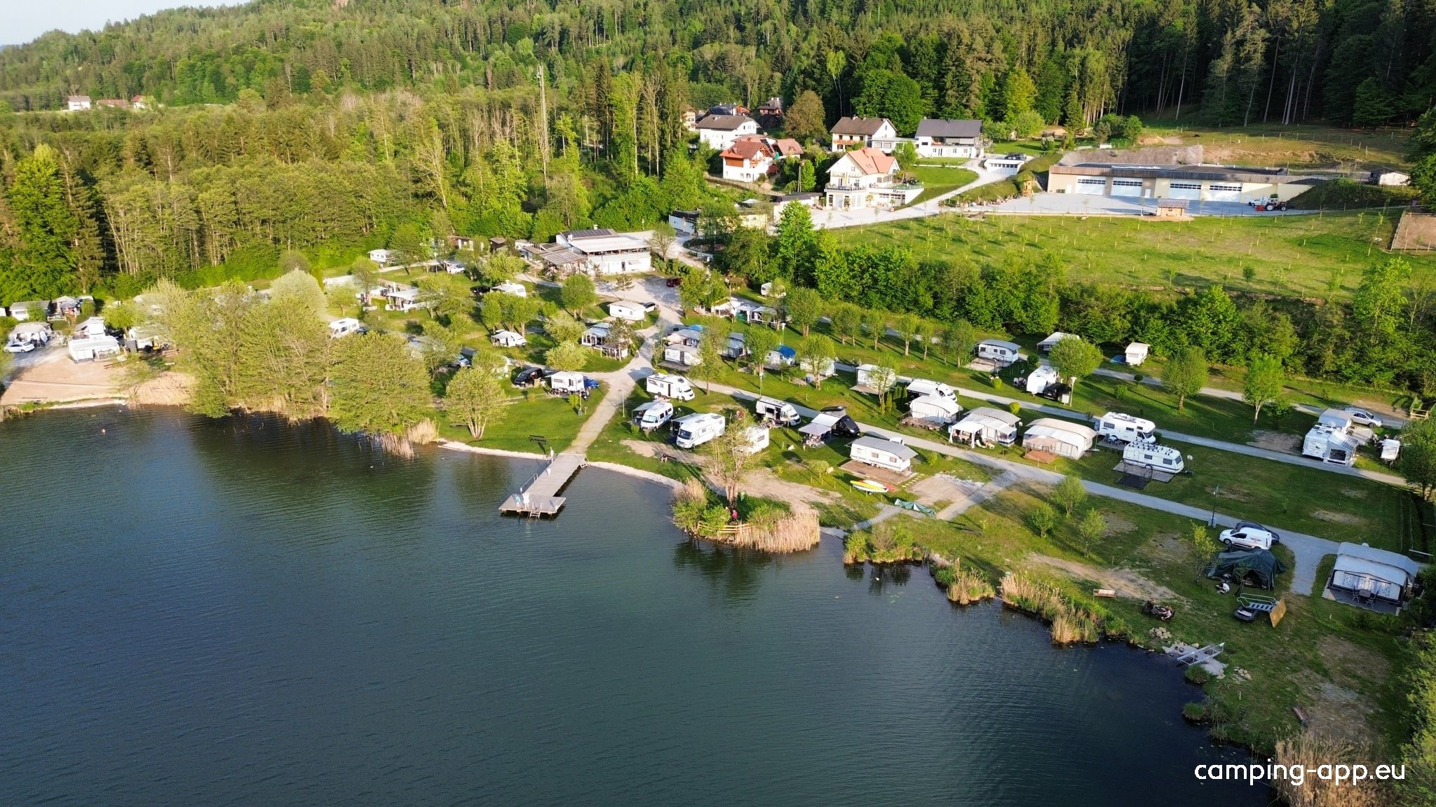 Strandcamping Süd — Sítio de acampamento in Keutschach am See