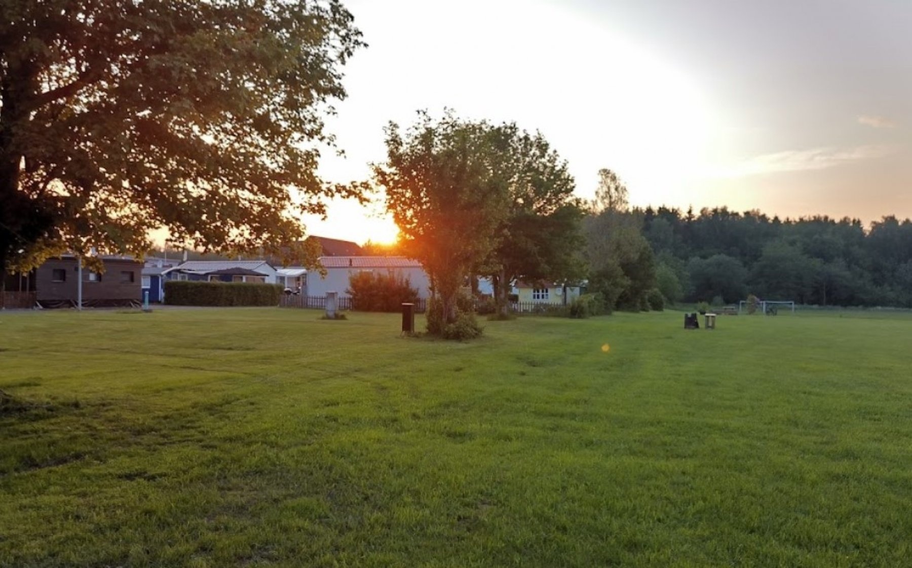 Camping Jungfernweiher — Camping in Ulmen