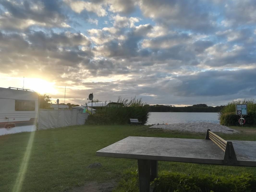 Bistensee Jarck — Cámping in Ahlefeld-Bistensee