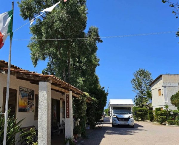 Villaggio Camping La Ginestra Club — Photo 4
