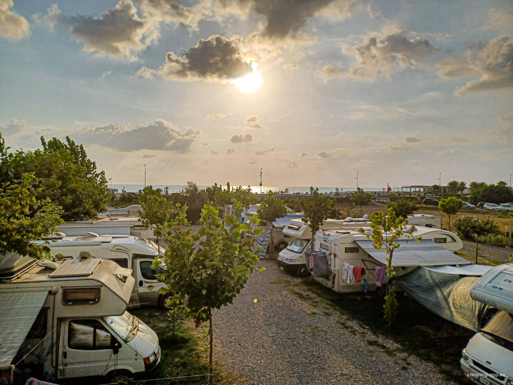 Sosta Camper Da Manuel — Aire camping car in Marina di Santa Maria del Cedro