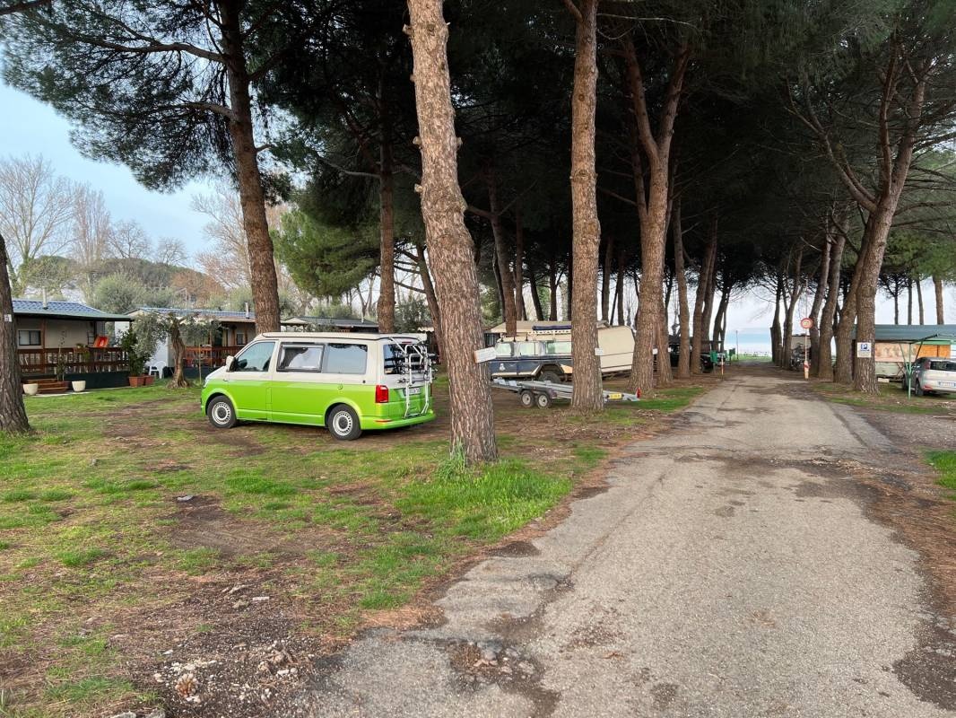 Camping Eden Park — Cámping in Magione