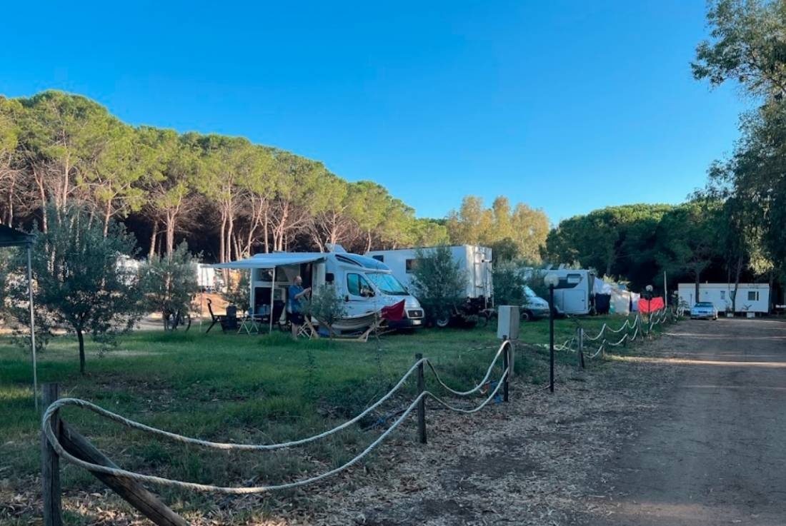 Camping Iscrixedda — Kemp in Lotzorai (NU)
