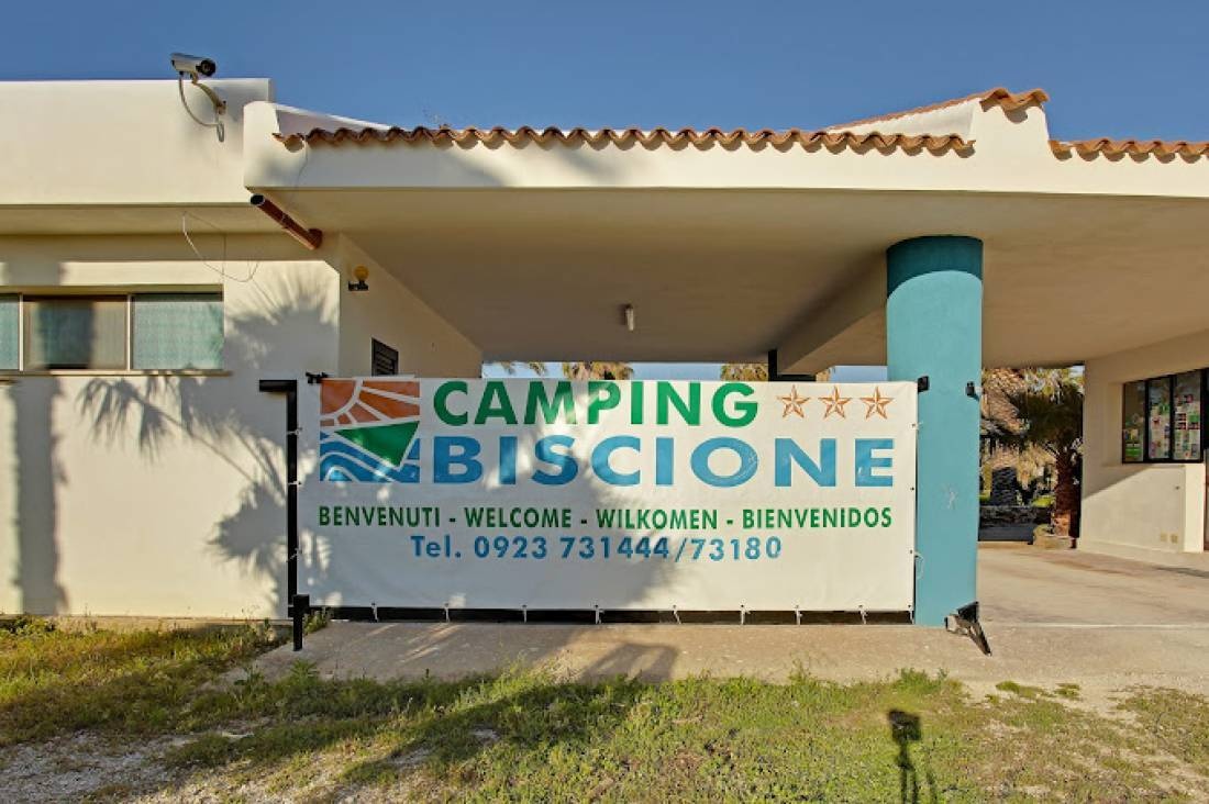 Camping Biscione — Kemping in Petrosino