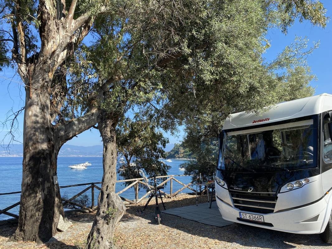 Camping Riva Smeralda — Cámping in Capo Milazzo