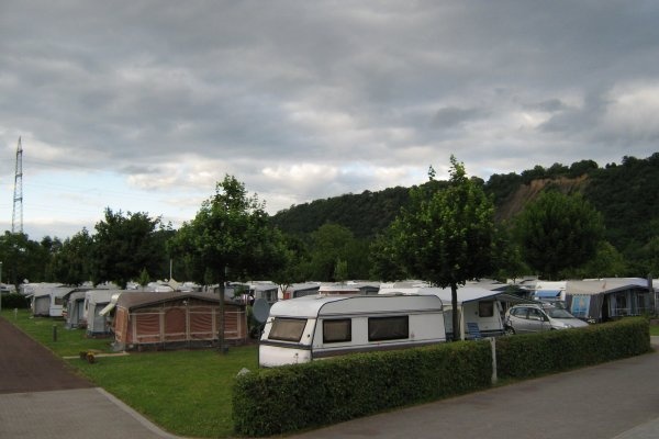Campingplatz Gülser Moselbogen — Місце для кемпінгу in Koblenz