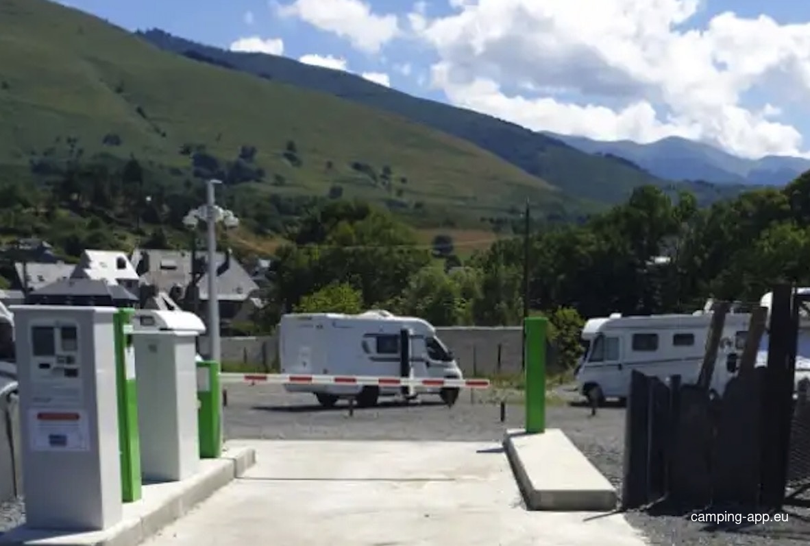 Stellplatz Arreau — Ställplats in Arreau