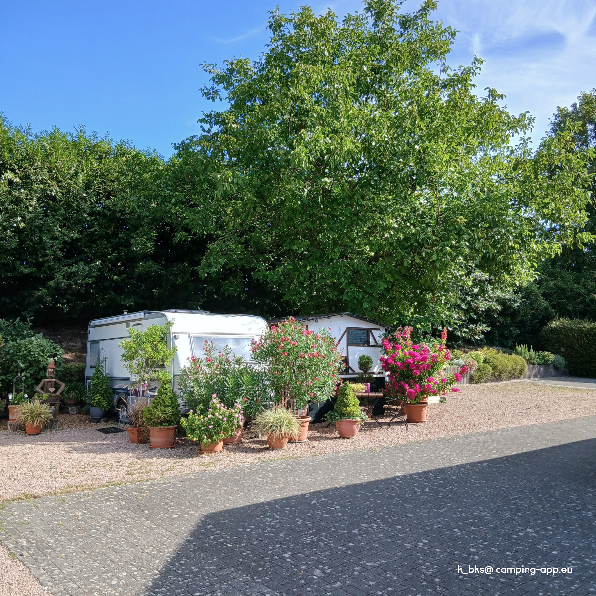 Reisemobilstellplatz Wiesbaden — Zdjęcie 2