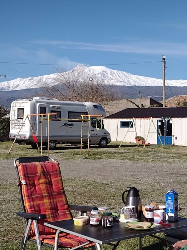 Area Sosta Oasi San Marco — Area Autocaravanas in 