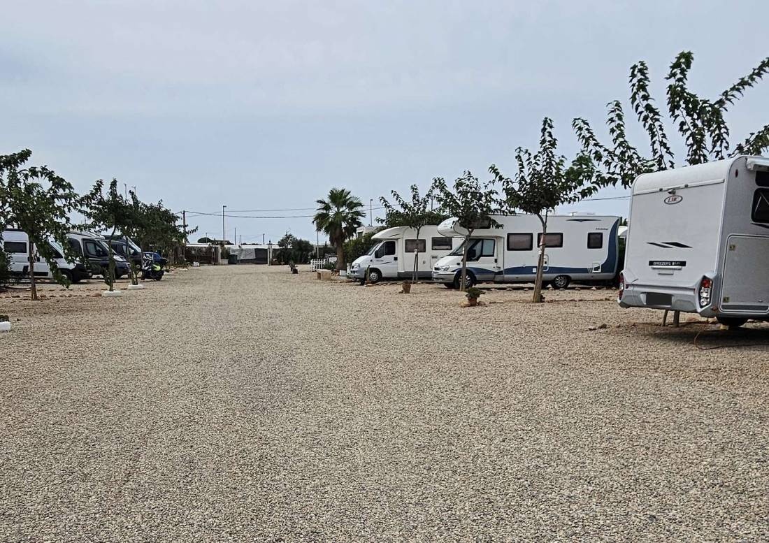 Camper Park Roquetas de Mar — Bobilplass in Roquetas de Mar