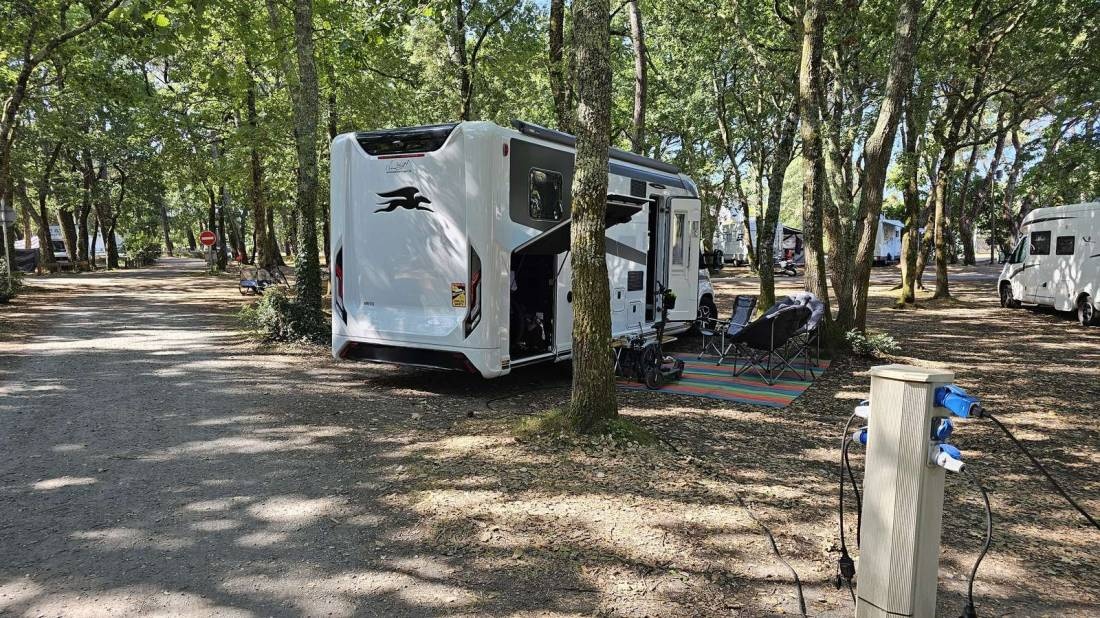 Aire Camping-Car Bire Plecq — Camperplads in Vieux-Boucau-les-Bains