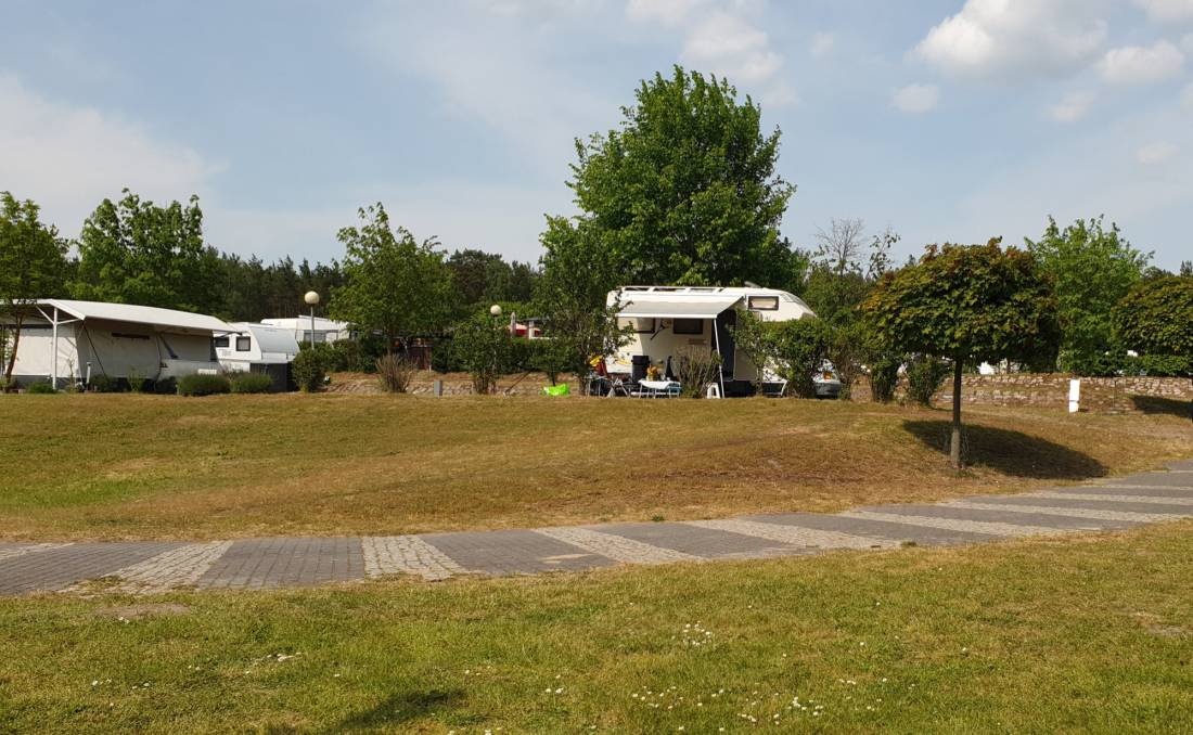 Campingplatz Jägerbude — Kamp yeri in Erkner