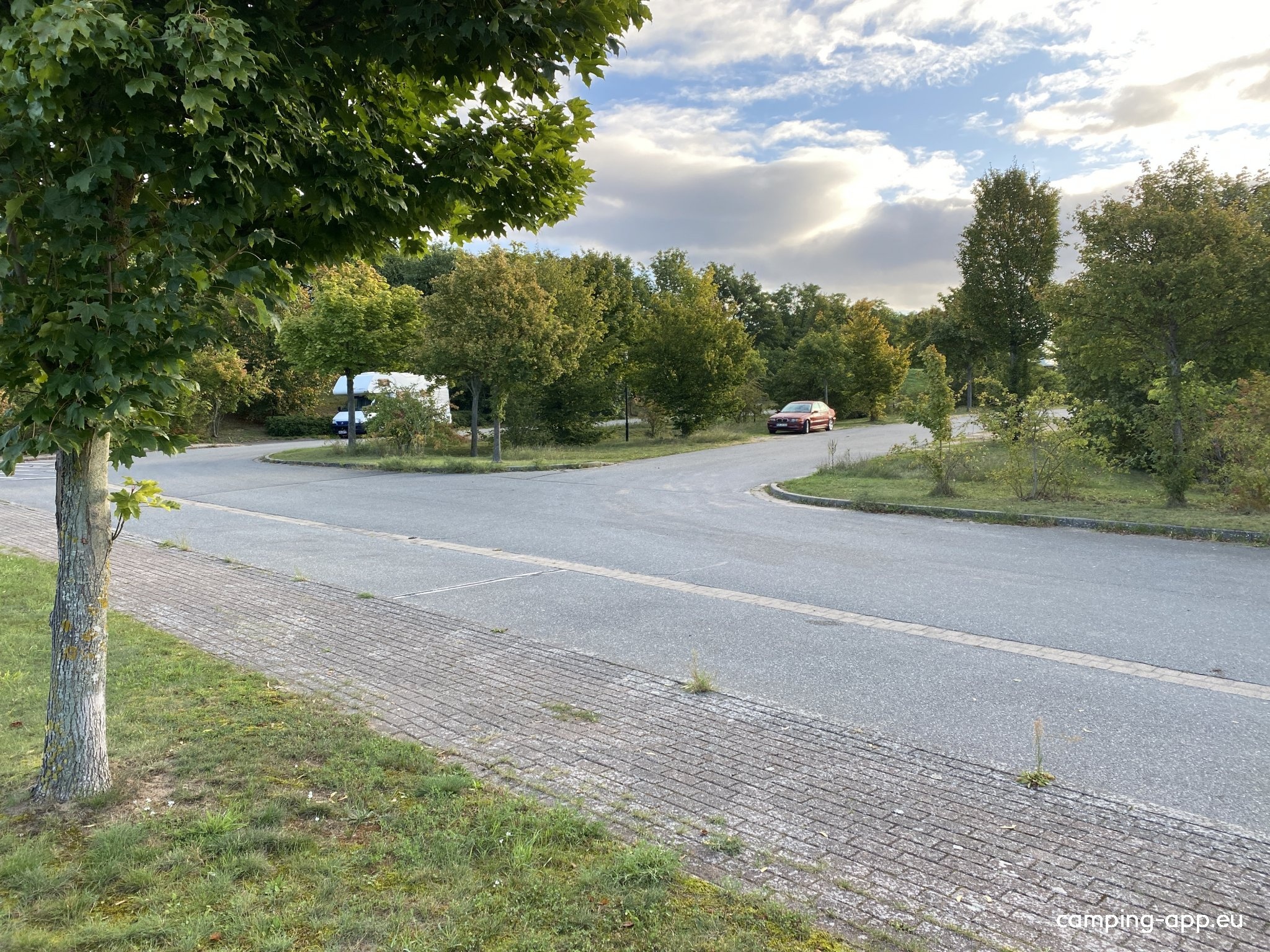 Parkplatz Federower Weg — Estacionamento público in Waren (Müritz)