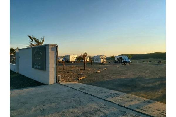 Camper Park Cáceres Nature — Area di sosta in Cañaveral