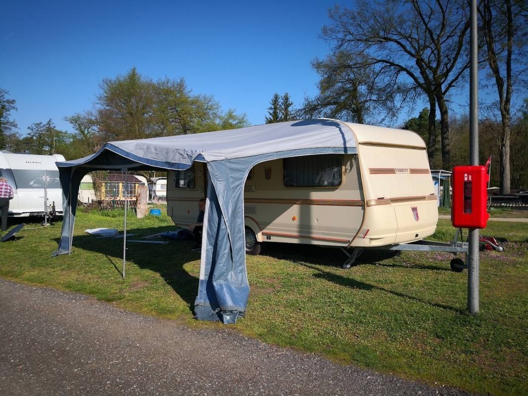 Campingplatz Nauheim — 露营地 in Nauheim