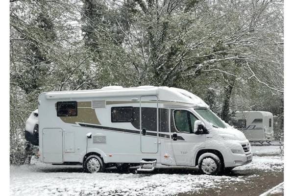 Camping de Lyon **** — Campingplats in Dardilly