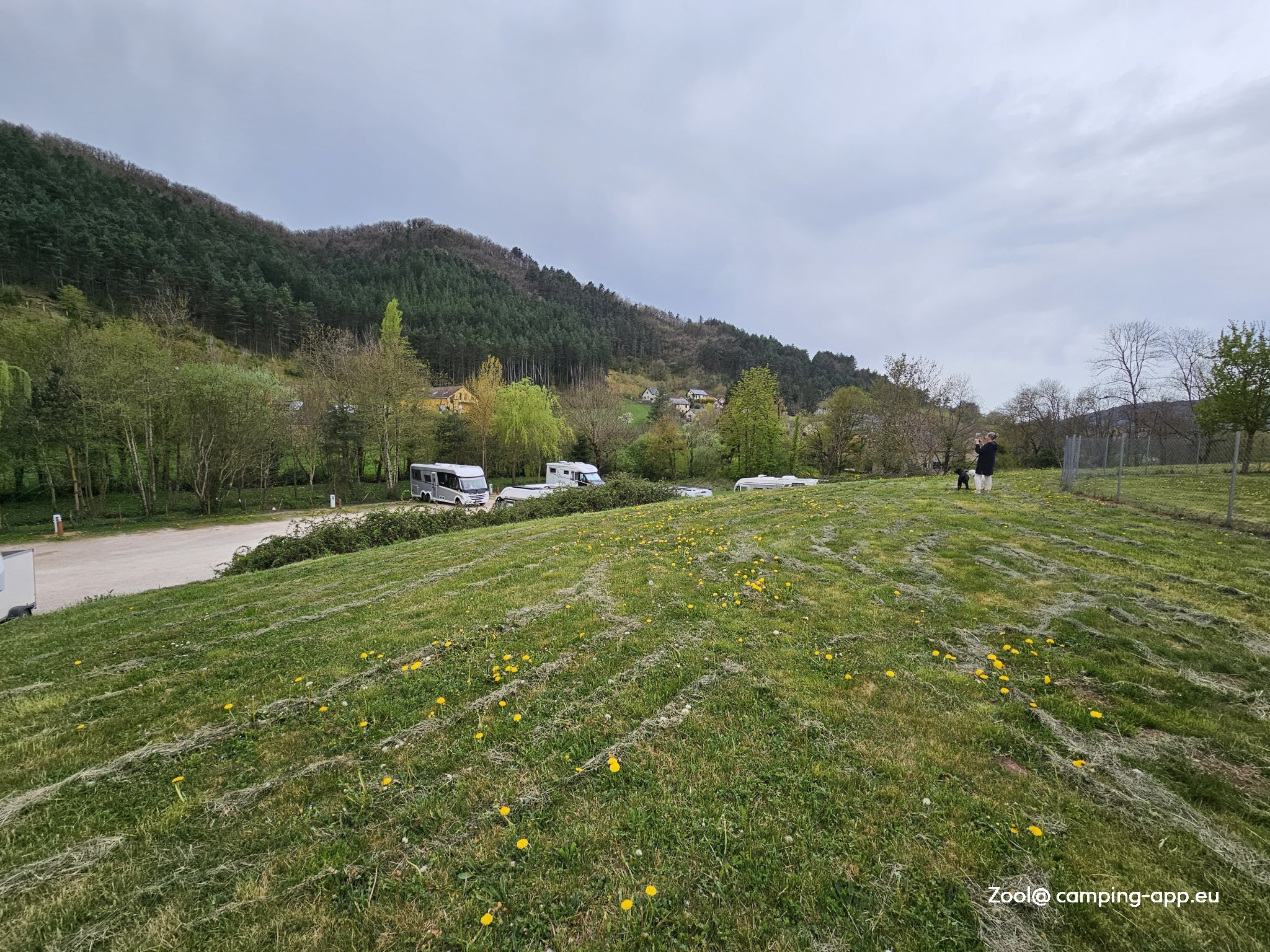 Stellplatz La Canourgue — Sp. parking dla kamperów in La Canourgue