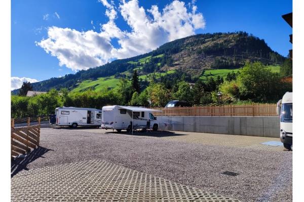 Area di sosta Camper - Val d'Ultimo — Sítio para autocaravanas in Ulten