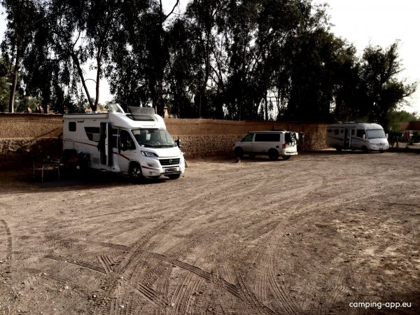 Camping de Quarzazate, Quarzazate
